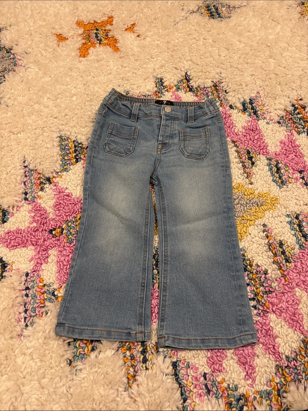 Outfit - Picture 4 of 5